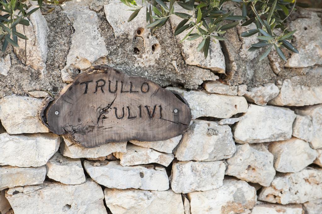 Trullo Degli Ulivi Villa Остуни Екстериор снимка
