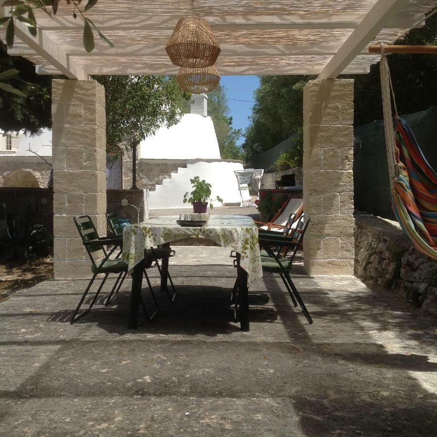 Trullo Degli Ulivi Villa Остуни Екстериор снимка